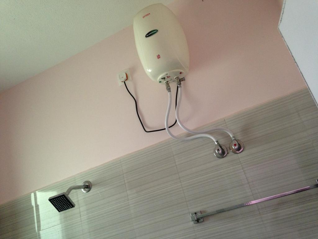 צ'נאי Oyo 4355 Goodland Inn מראה חיצוני תמונה