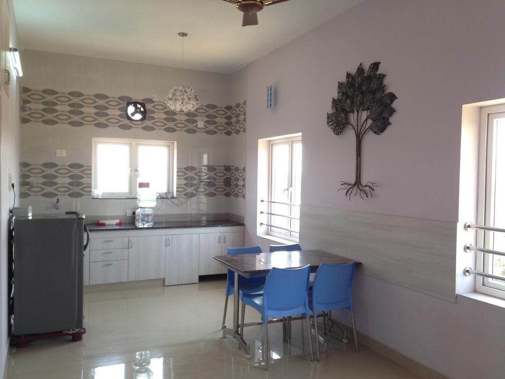 צ'נאי Oyo 4355 Goodland Inn מראה חיצוני תמונה